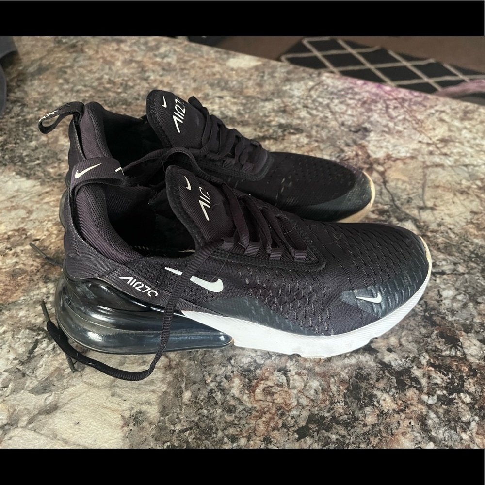 NIKE air max